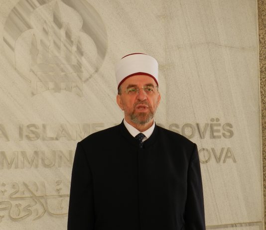 Hytbeja e Myftiut me rastin e Fitër-Bajramit