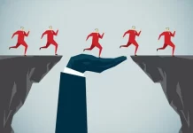 Politikanët e famshëm vs. Udhëheqja shërbyese (Servant Leadership)