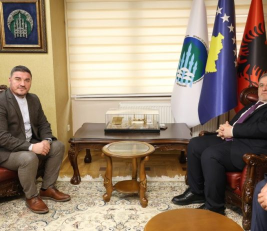Myftiu Tërnava priti në takim imamin Xhelal ef. Kaloshi