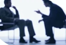 Trajtimi i teksteve të këshillimit dhe frikësimit duhet të jetë i ekulibruar