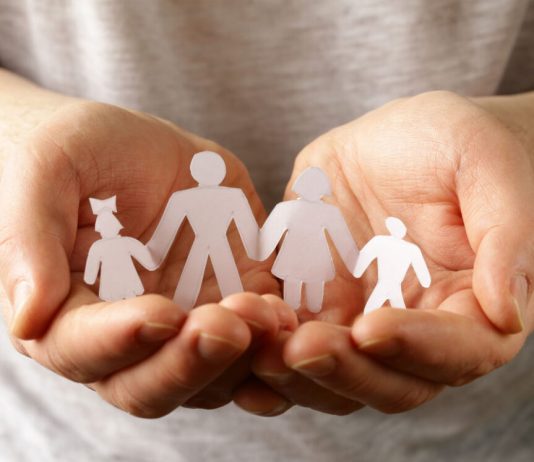 Familja mbi të gjitha